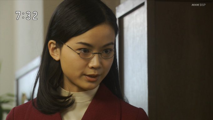 朝ドラエール めがね秘書杉山役の女優は誰 ツンデレがすごい Simple Coordinate Blog